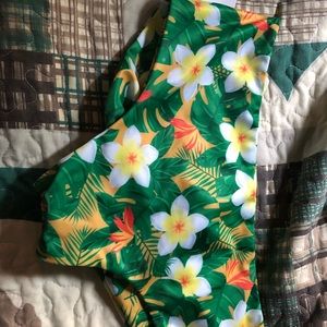 Large Fused Hawaii “cheeky” bottoms